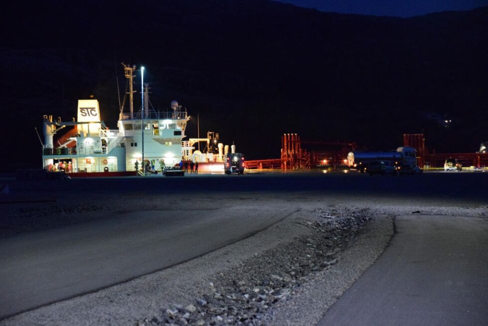 "Key North" trygt ved kaia på Kråkøya.