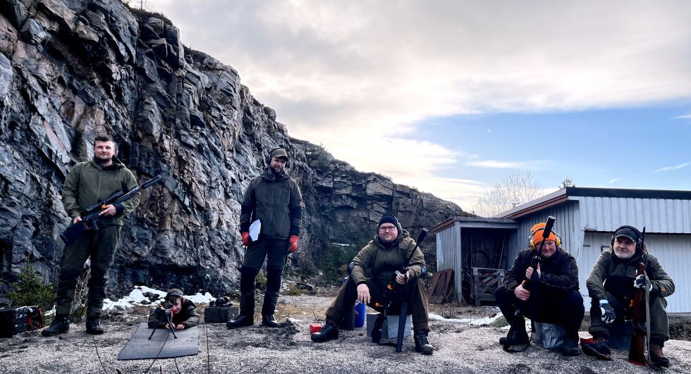 Fra venstre: Fredric Kongsmo, Håkon Kongsmo, Ole Jakob Mikalsen, Kristian Nygård, Margit Stangring og Hilfred Mikalsen
 Foto: Renate Rosenvinge