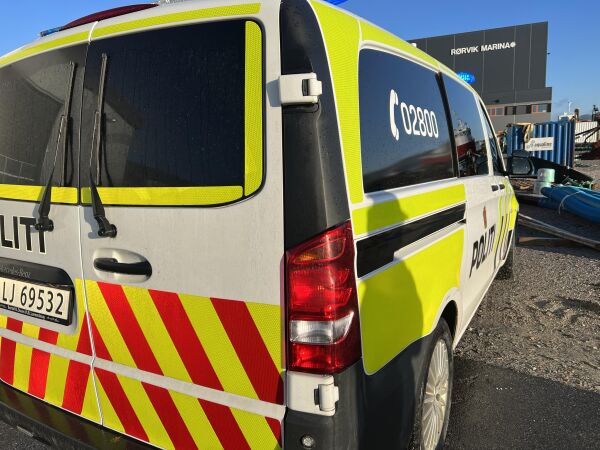 Høy festmusikk og innbrudd