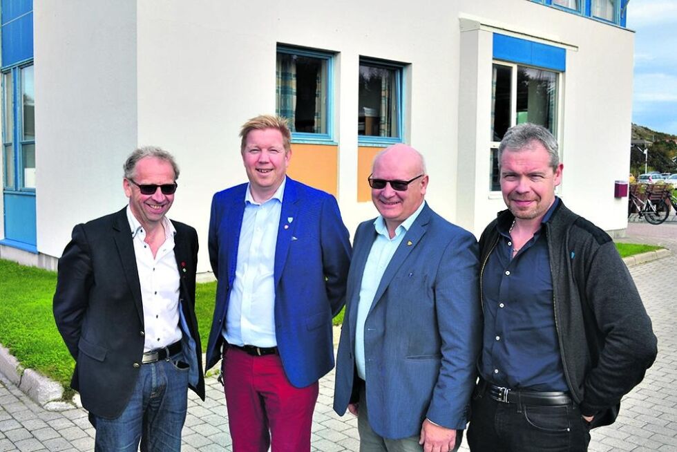 På nyåret vil ordførerne og varaordførerne i distriktet kunne vie folk som vil gi hverandre sitt ja. Fra venstre: Ordfører i Leka kommune Per Helge Johansen, ordfører i Vikna kommune Amund Hellesø, ordfører i Nærøy kommune Steinar Aspli og varaordfører i Bindal kommune Tor-Arne Aune.