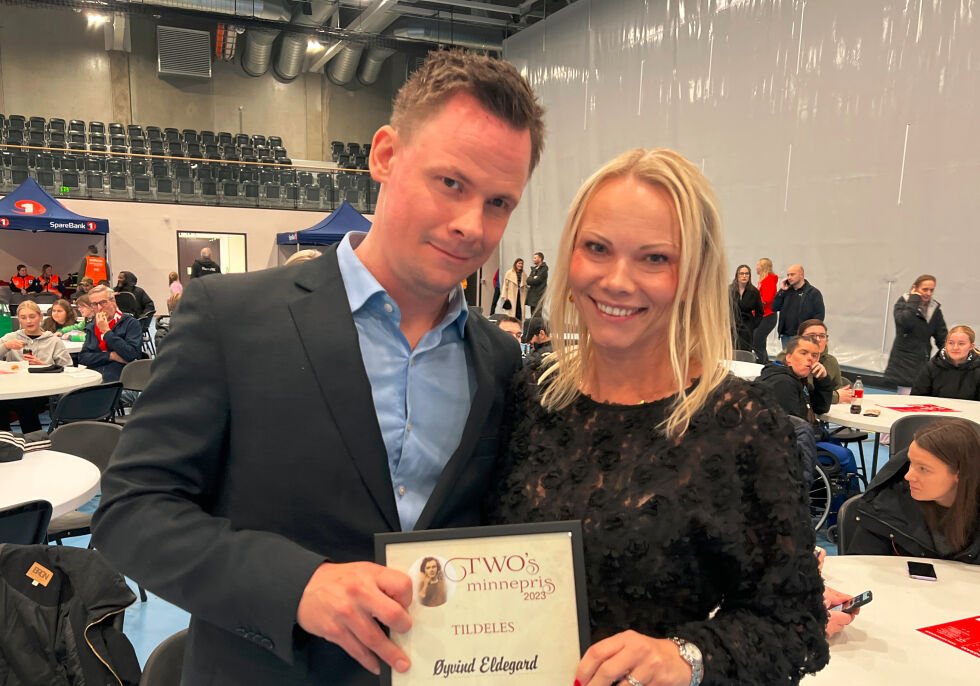 Torkel og Gøril Wahl-Olsen var til stede for å dele ut prisen.
 Foto: Lillian Lyngstad