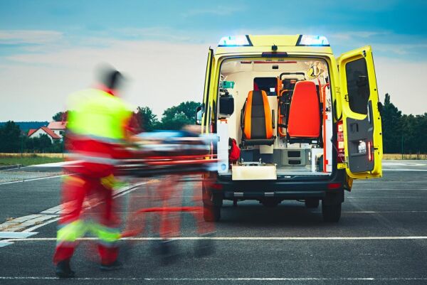 Krav om forskriftsfestet responstid for ambulansen