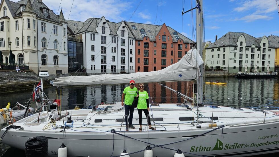 Stina og hennes skipper la ut fra Bergen 5. august.
 Foto: Privat