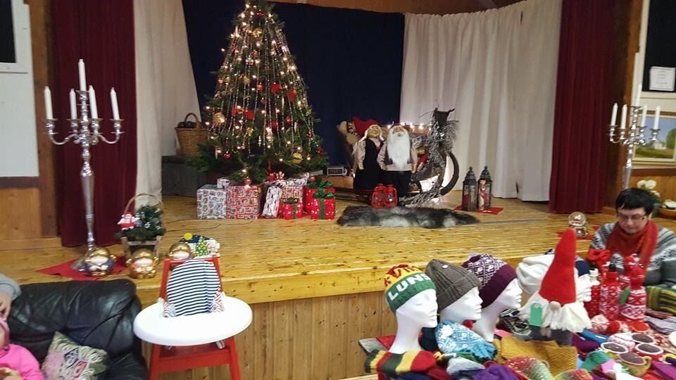 Skei Kulturtun-Lekamøya Spiseri satser på god julestemning under julemarkedet. Bildet er fra et tidligere arrangement.
 Foto:Skei Kulturtun-Lekamøya Spiseri