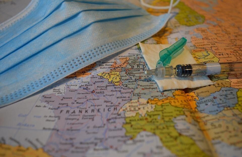 Vaksineringen er i gang i Europa og Norge. Om kort tid kommer også de første vaksinene til ytterdistriktet.
 Illustrasjonsfoto: Pixabay