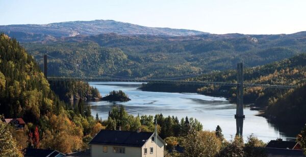 Har funnet flere avvik fra da Foldabrua ble bygd