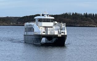 Rødt kritiserer hurtigbåten "Namdalingen" – AtB svarer på kritikken