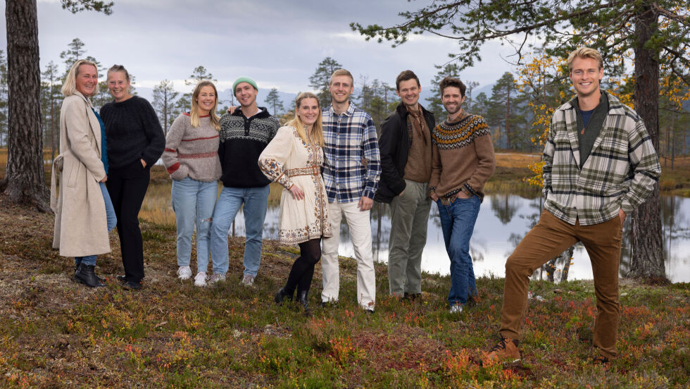 Deltakerne i «Fjellhytta» er Eva Lysø og Grete Kongshaug-Grønlund, Camilla Eline Ødegård og Michael Næss, Andrea Erlandsen og Arend Kluck, Sindre Fløistad og Espen Bråten Kristoffersen, og programleder er Simon Nitsche.
 Foto: Espen Solli - TV2.