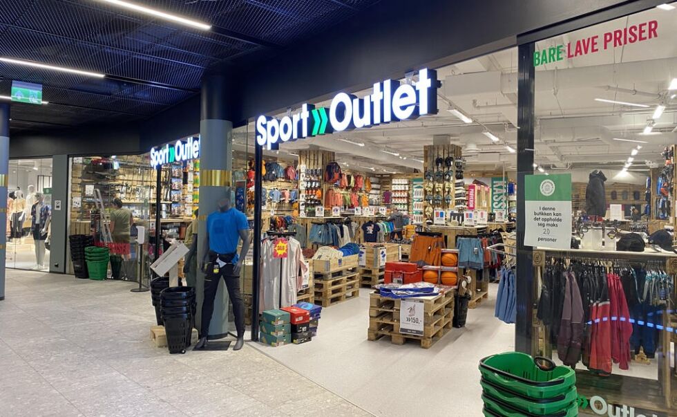 Lørdag er siste mulighet til handle hos Sport Outlet på Rørvik.