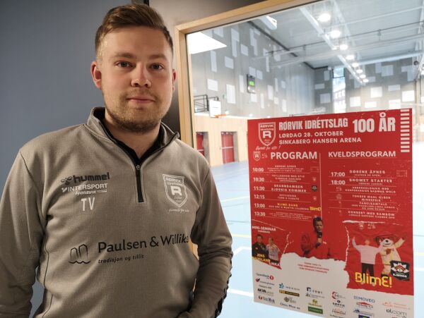 - Vi i Rørvik idrettslag er stolte over å kunne kalle oss en selvoppnevnt norgesmester i dugnad