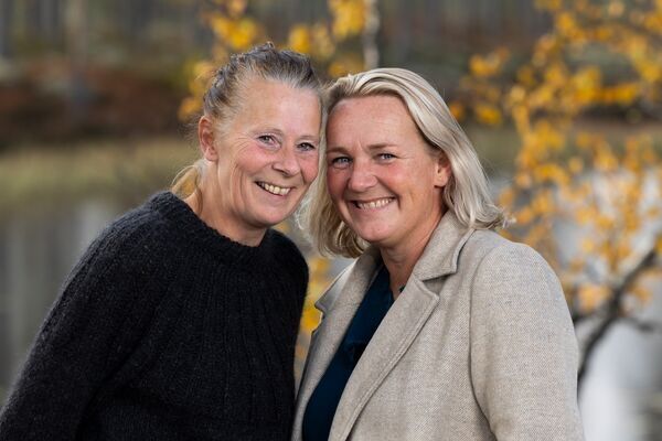 Eva og Grete avsluttet Fjellhytta med stil