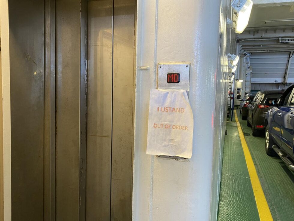 Siden tidlig i sommer har heisen ombord på MS Leka vært ute av drift.