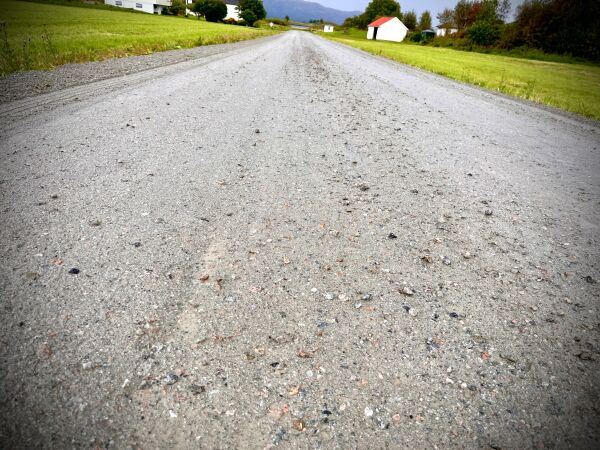 Nå starter asfalteringen på Arnøya