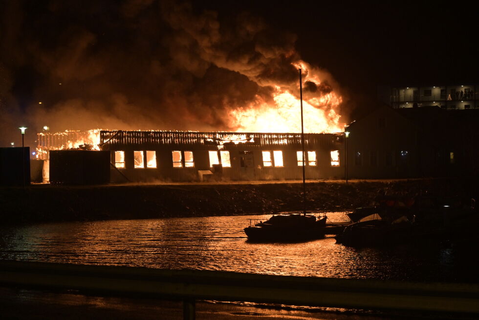 Brann i Temabygget.
 Foto: Synnøve Hanssen
