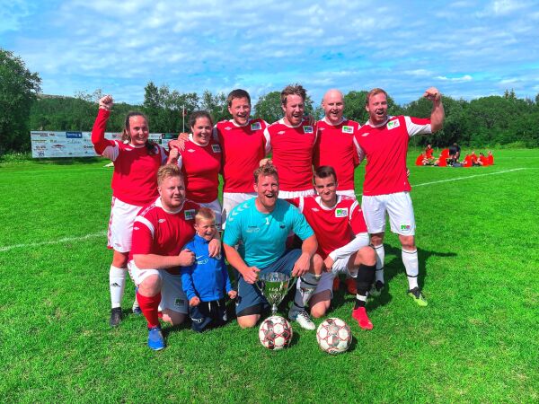 Skinte om kapp med sola i finalen