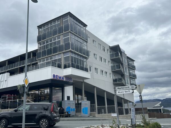 Vil ikke tillate bygging av ekstra etasje på Bakkalandet XO
