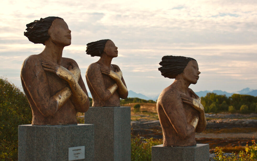 Kystkvinnene i Kunstpark Tranøy