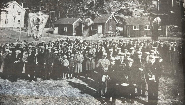 Et barn og en voksen ble drept da tyskerne bombet Salsbruket