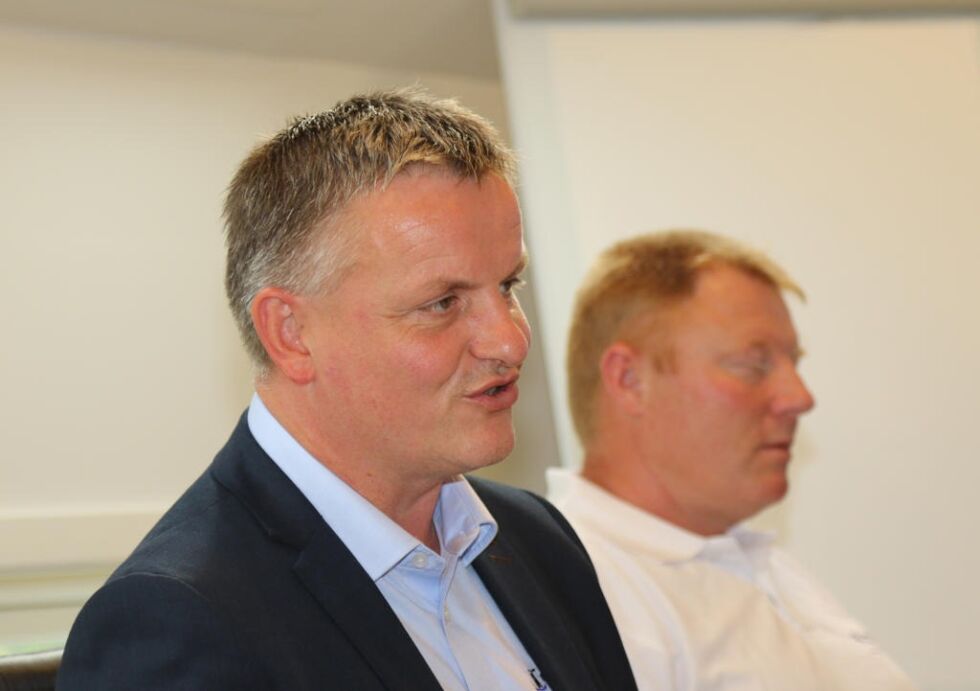 Havnedirektør for Rørvik havn, Asle Gunnar Andersen, er godt fornøyd med responsen fra politikere og andre aktører på planene om sjøtransport av laks.