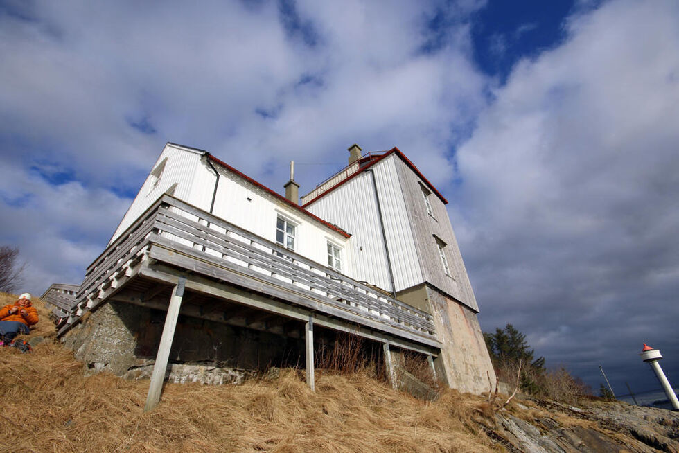 Nærøysund fyrstasjon er et populært turmål for både små og store.
