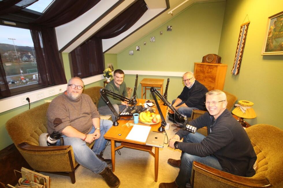 Programlederne Knut Sandersen og Torkil Marsdal Hanssen hadde Pål Sæther Eiden og Terje Sørvik som første gjester i den nye podcast fra Ytringen.