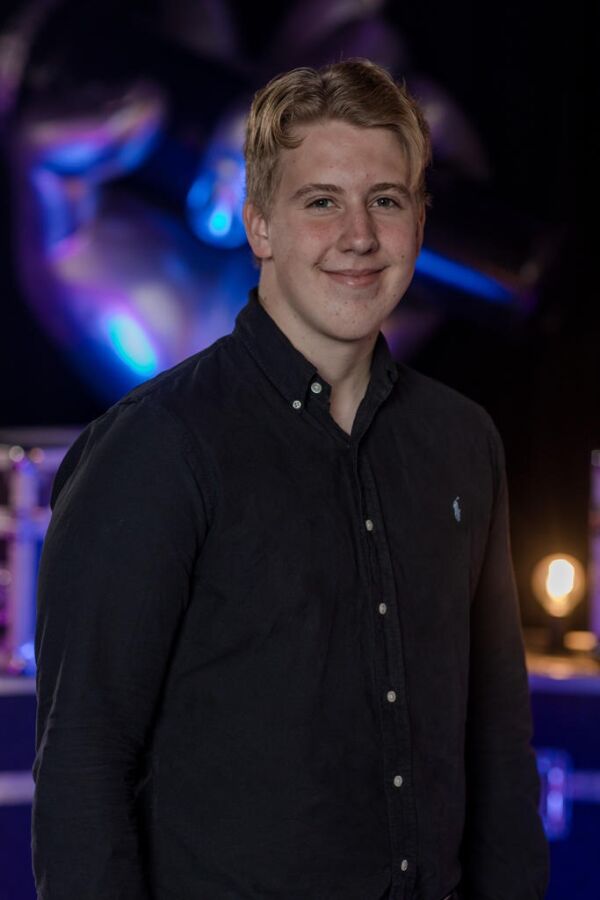 Oskar (19) fra Rørvik deltar The Voice