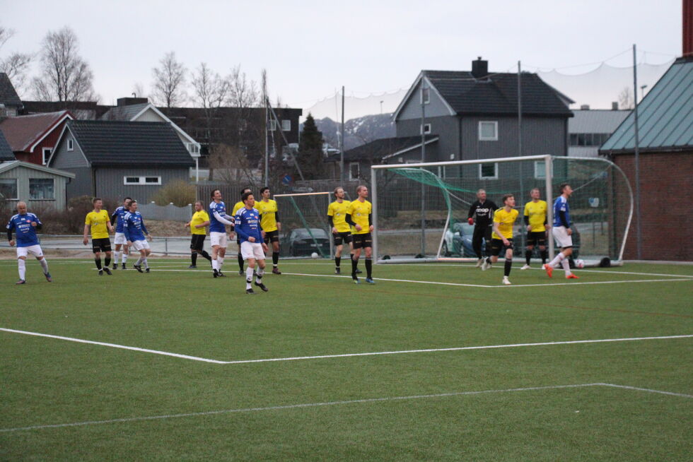 Det ble seier på hjemmebane for Kolvereids herrer mandag kveld.
 Foto: Johan Finseth