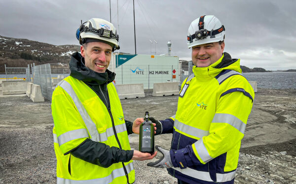 Norges første hydrogenanlegg for maritim sektor åpnet på Kråkøya