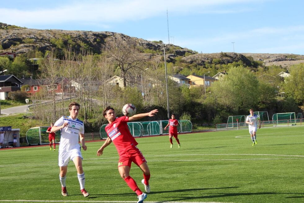 Spiller nr 22, Kenneth Indregård scoret tre mål under kampen mot Ørland.